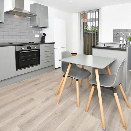 Villa Townhouse @ Bedford Street Crewe Extérieur photo