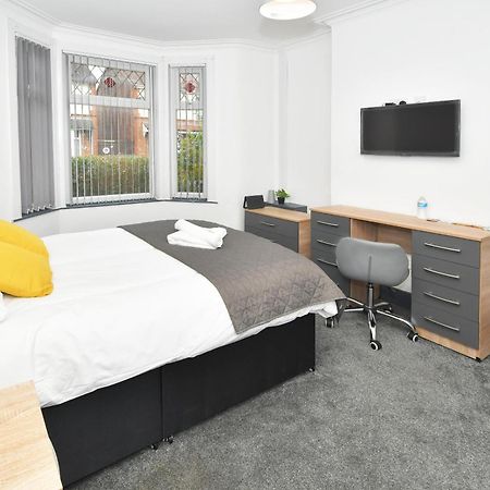 Villa Townhouse @ Bedford Street Crewe Extérieur photo