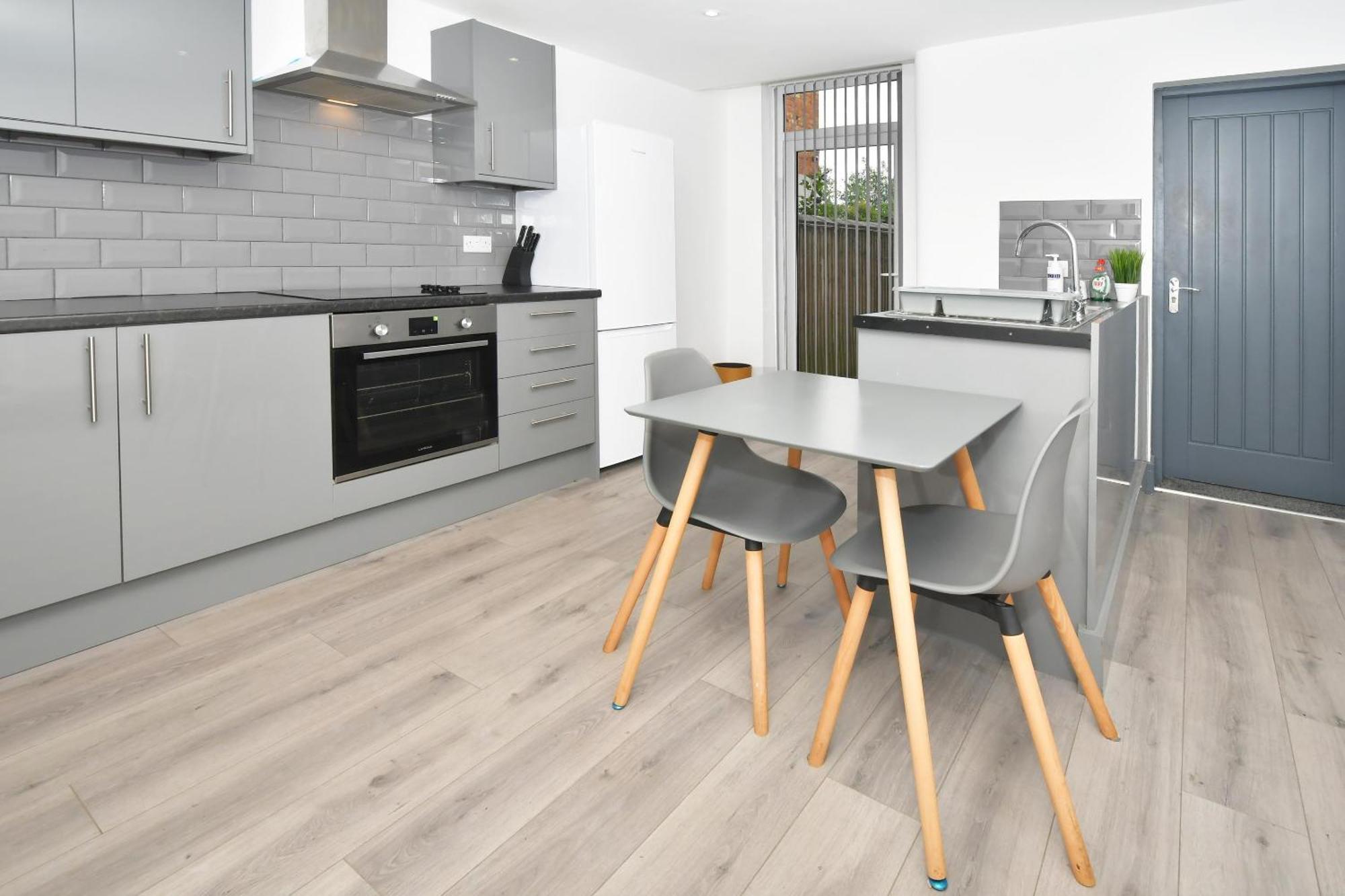 Villa Townhouse @ Bedford Street Crewe Extérieur photo